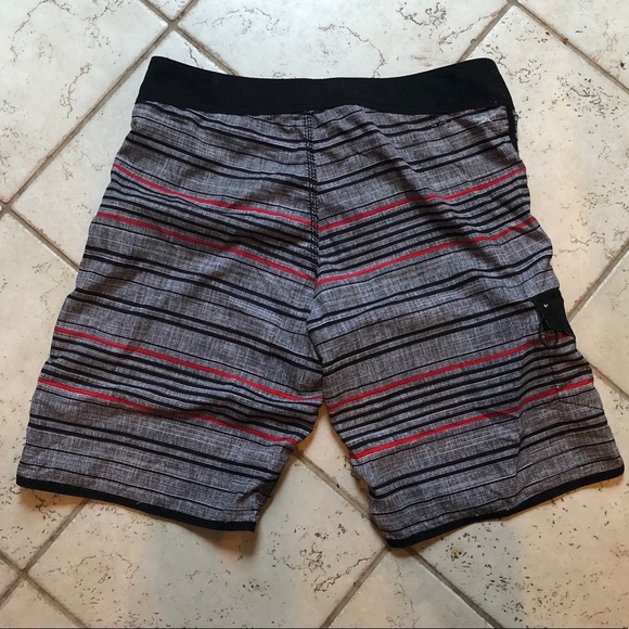 Billabong Board Shorts - Picture 2 of 5